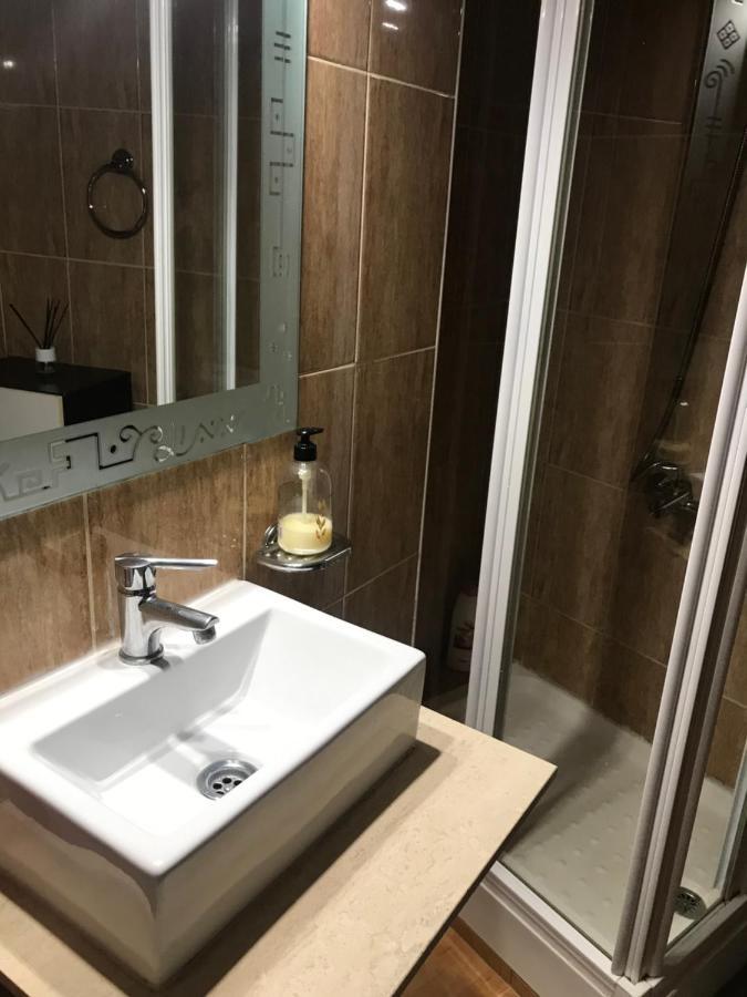 Vivienda Con Fines Turisticos Alma Apartment อันดูคาร์ ภายนอก รูปภาพ